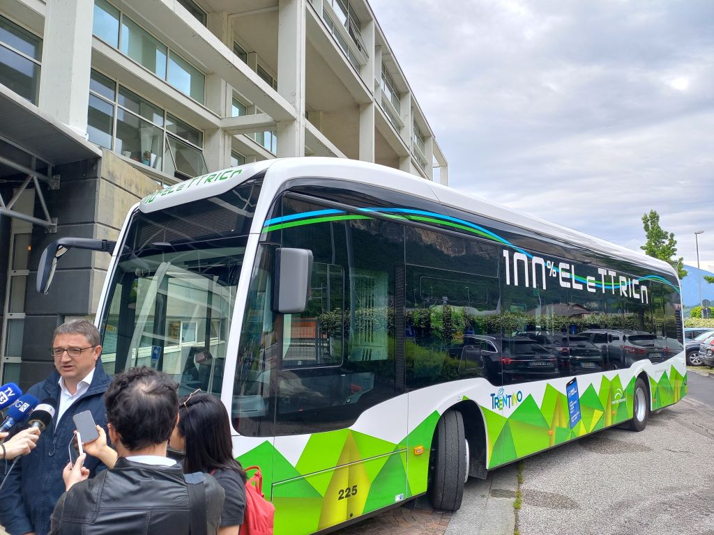 2024 06 11 PRESENTAZIONE BUS ELETTRICI PAT